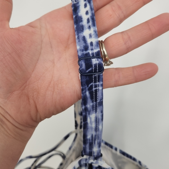 Torrid tie dye criss-cross bikini top - Picture 8 of 8